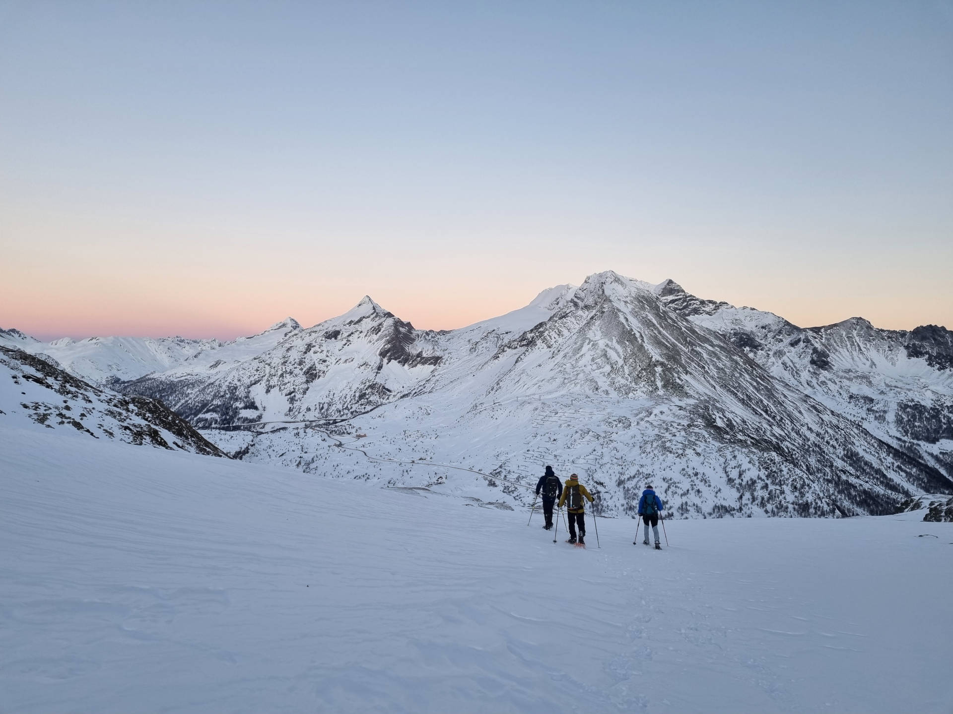 Yorick Brunet - Along the Ridge - Accompagnateur en montagne