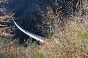 Pont tibétin de Monte Carasso - Yorick Brunet - Along the Ridge - Accompagnateur en montagne